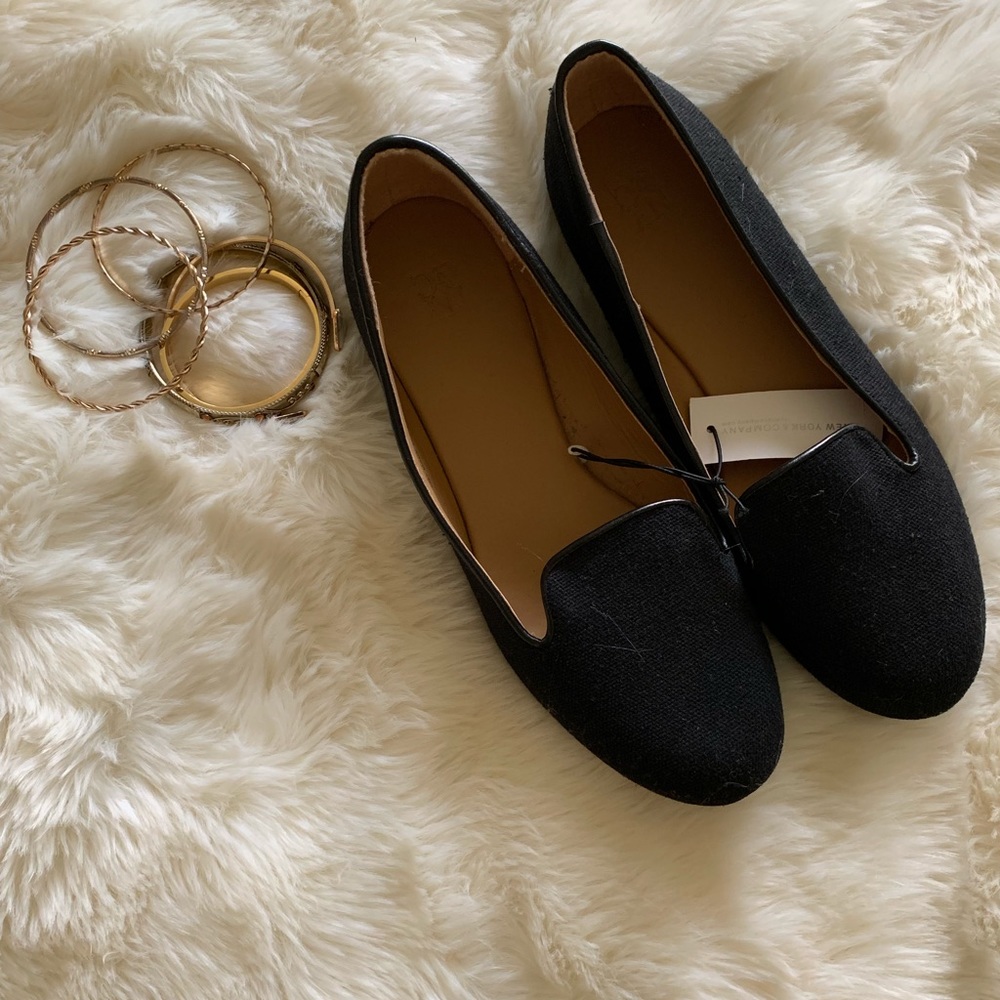 New York and Company Flats